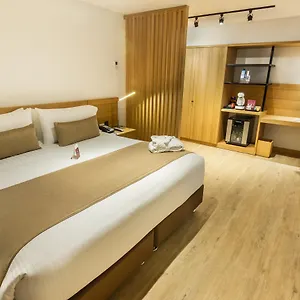 Hotel Western 93 Park, Bogotá