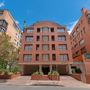 Casa Real 93 Hotel