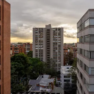 Penthouse Chicala Colombian Experience In Parque Virrey Apartment